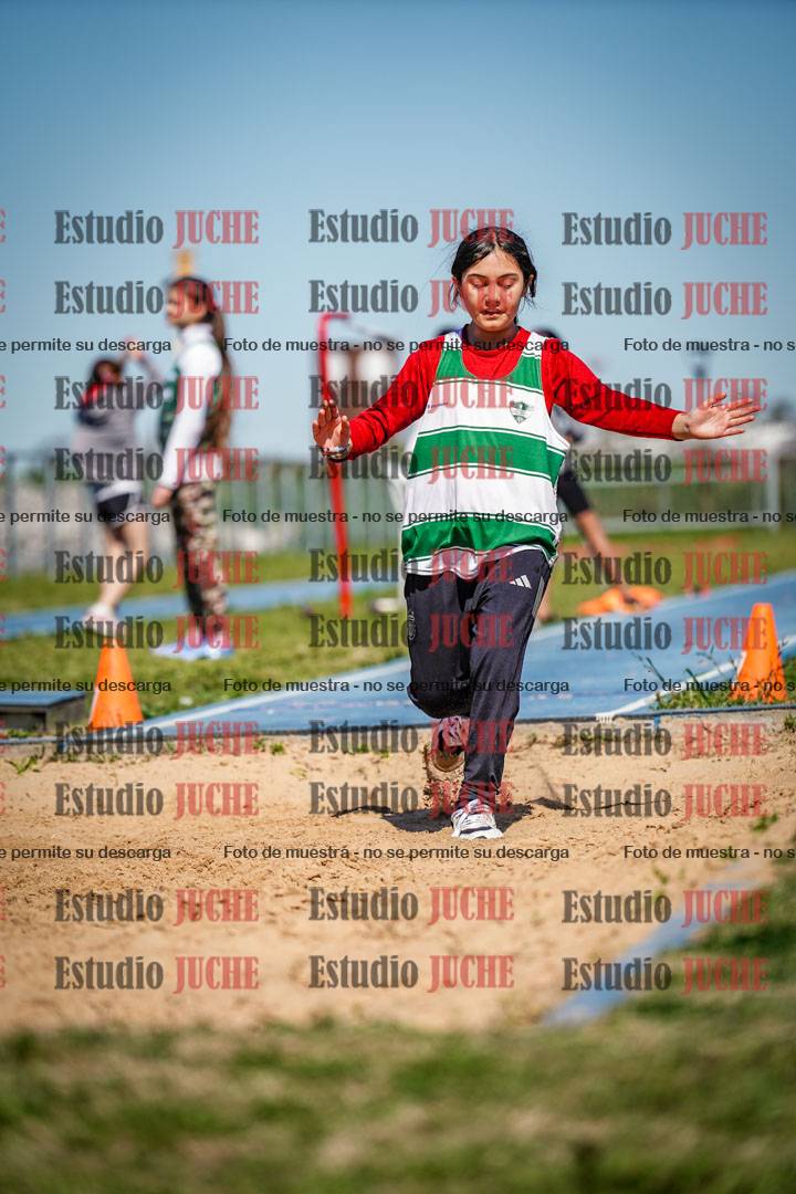 Fotos del salto en largo de mujeres - U15