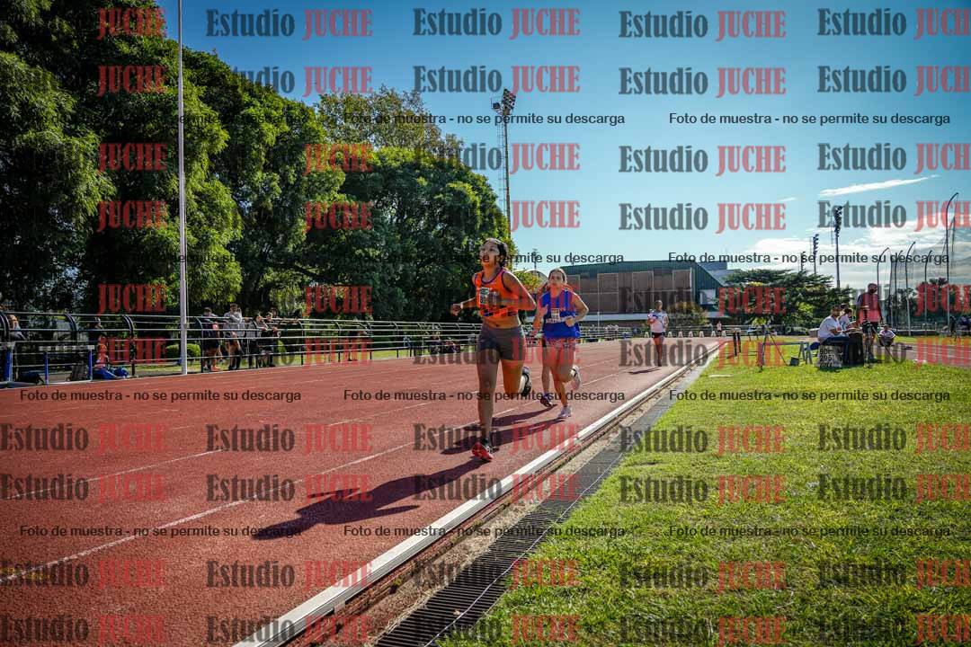 Fotos de los 2400 m de mujeres