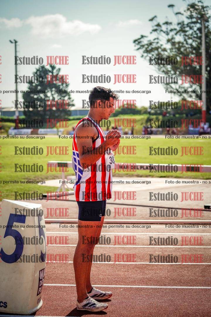 Fotos de los 400 m llanos de varones