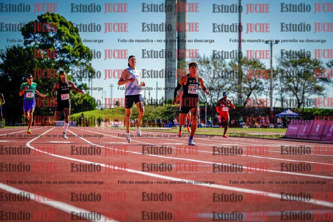 Fotos de los 400 m llanos de varones - FINAL