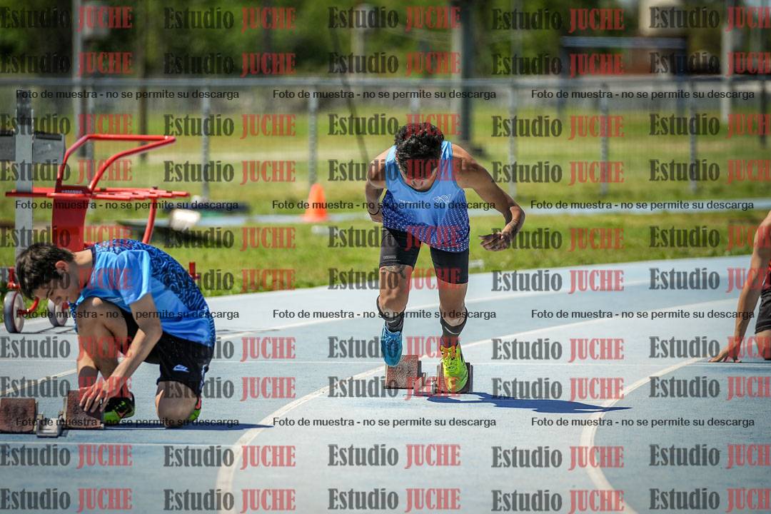 Fotos de los 200 m llanos de varones