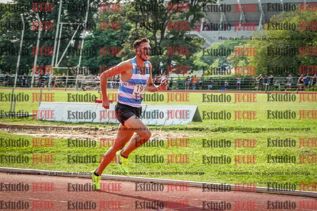 Fotos de los 3000 m llanos de varones
