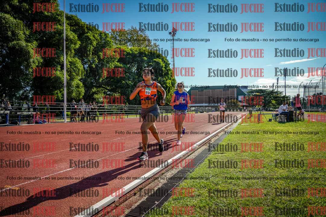 Fotos de los 2400 m de mujeres