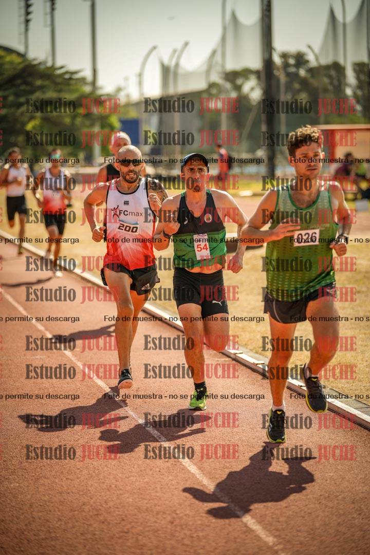 Fotos de los 3000 m llanos de varones