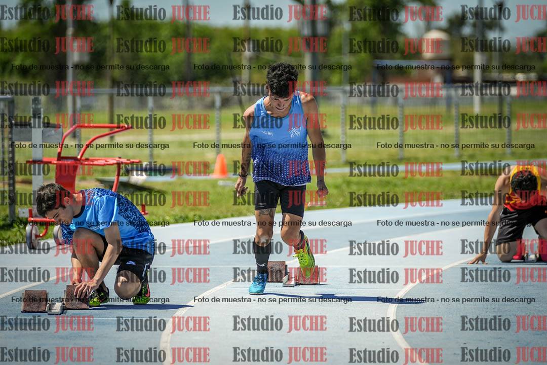 Fotos de los 200 m llanos de varones