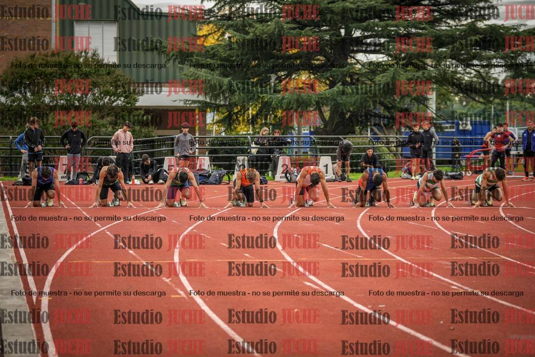 Fotos de los 100 m llanos de varones