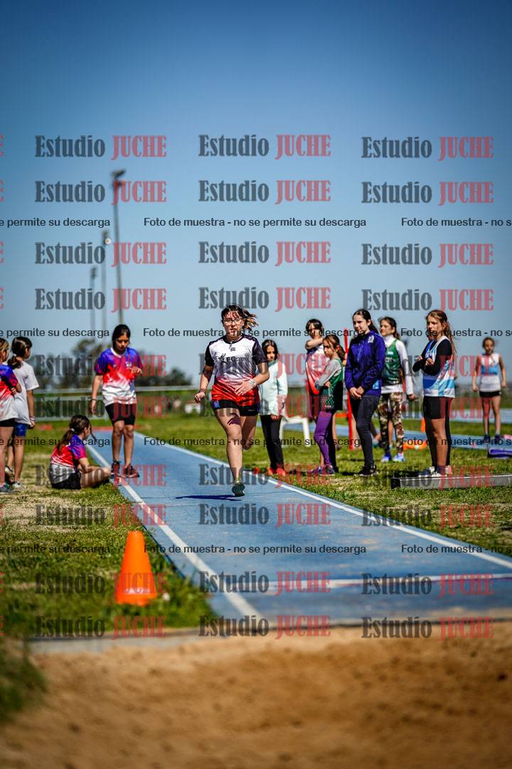 Fotos del salto en largo de mujeres - U15