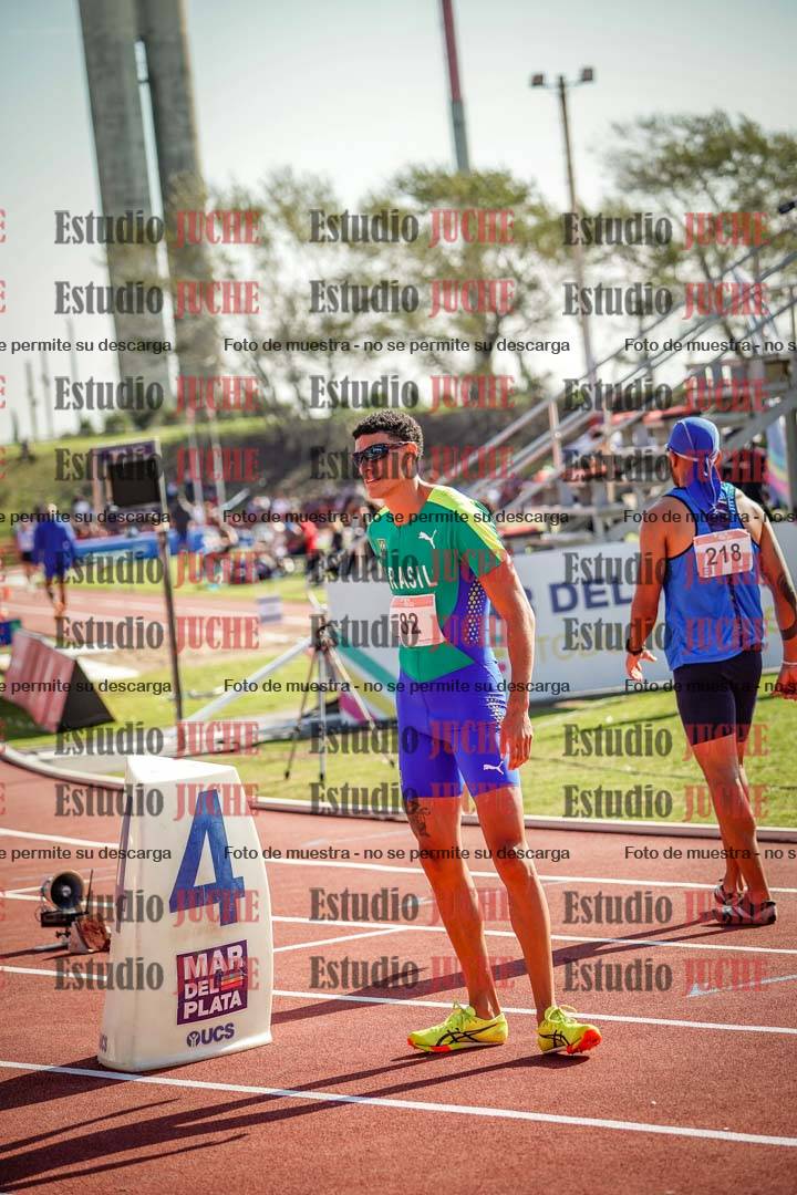 Fotos de los 400 m llanos de varones