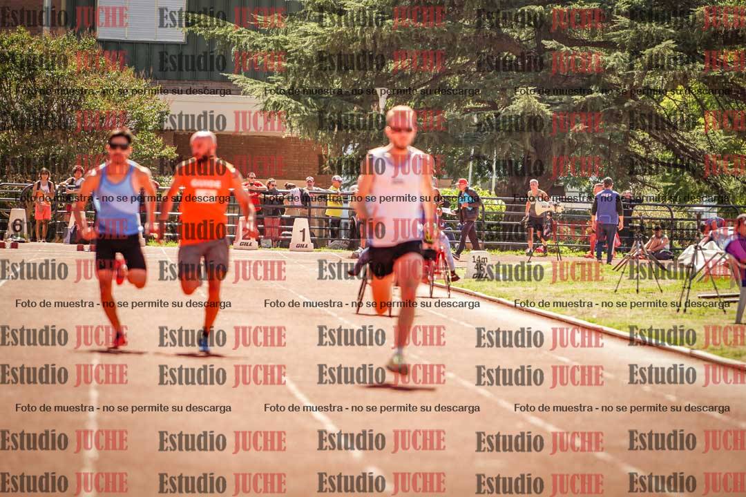 Fotos de los 100 m llanos de varones