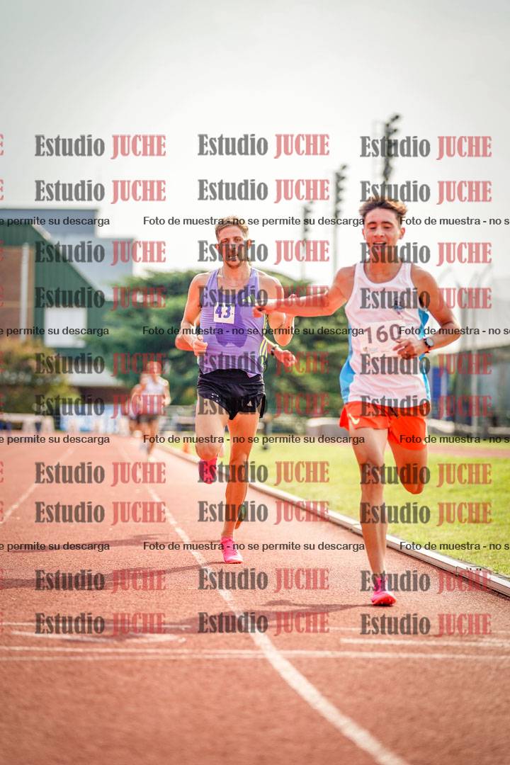 Fotos de los 3000 m llanos de varones