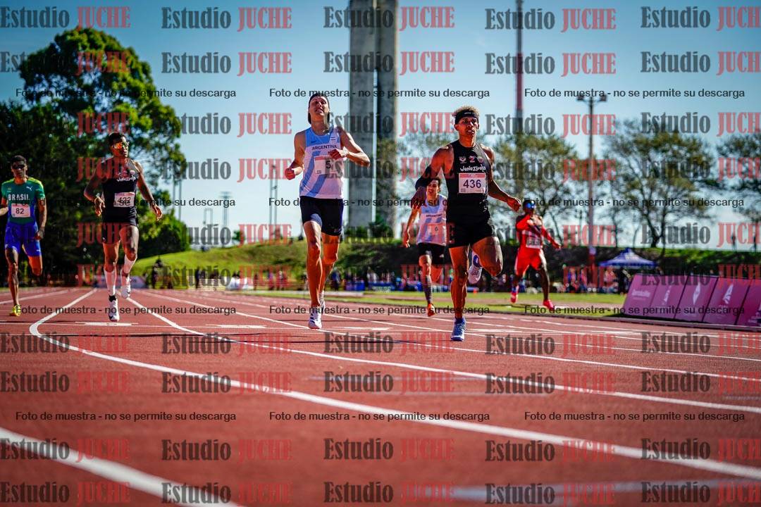 Fotos de los 400 m llanos de varones - FINAL