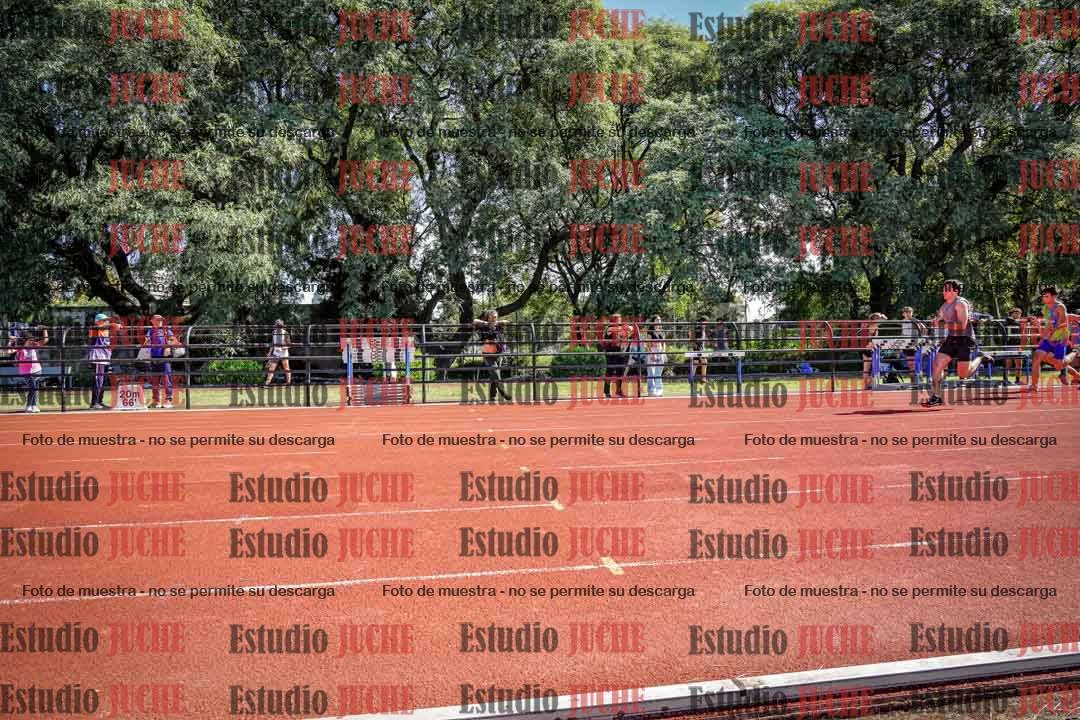 Fotos de los 100 m llanos de varones