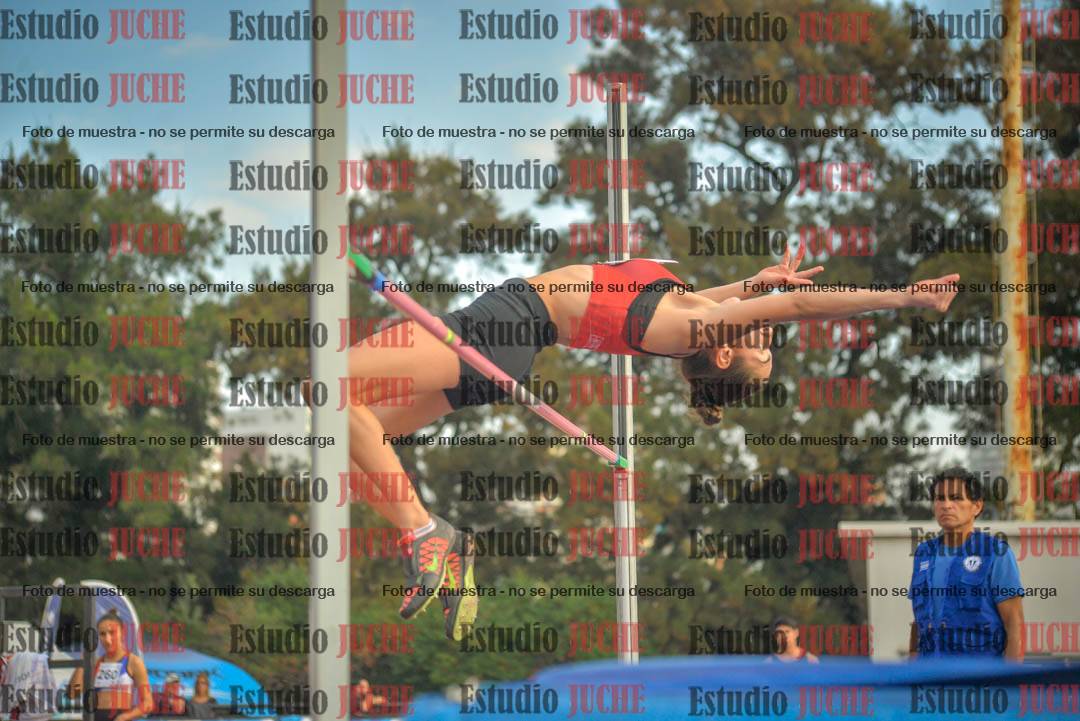 Fotos del salto en alto de mujeres