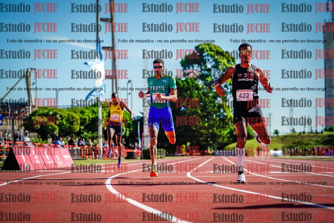 Fotos de los 400 m llanos de varones - FINAL