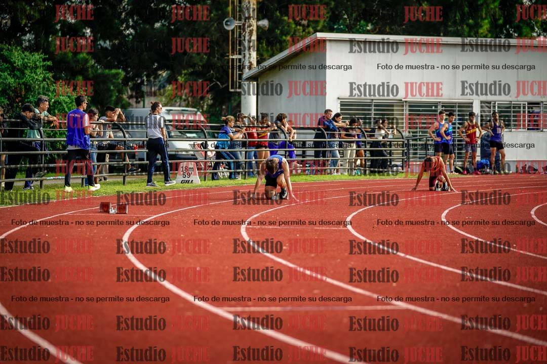 Fotos de los 400 m con vallas de varones