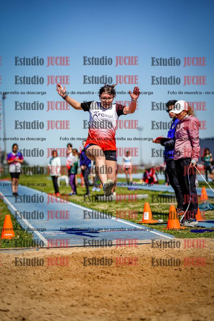 Fotos del salto en largo de mujeres - U15