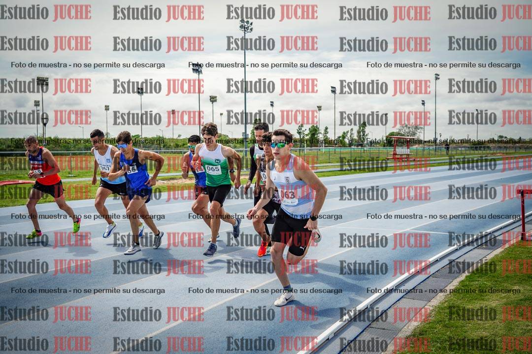Fotos de los 1000 m llanos de varones