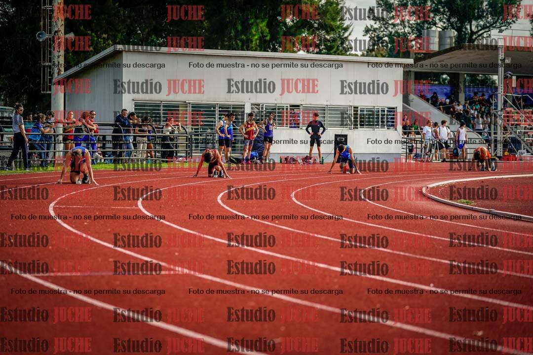 Fotos de los 400 m con vallas de varones
