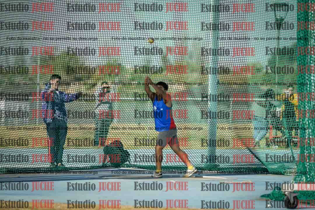 Fotos del lanzamiento de martillo de varones