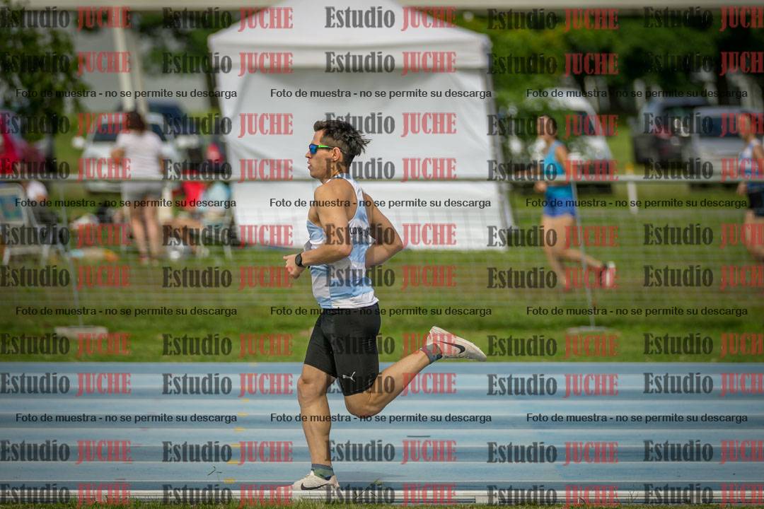 Fotos de los 1000 m llanos de varones