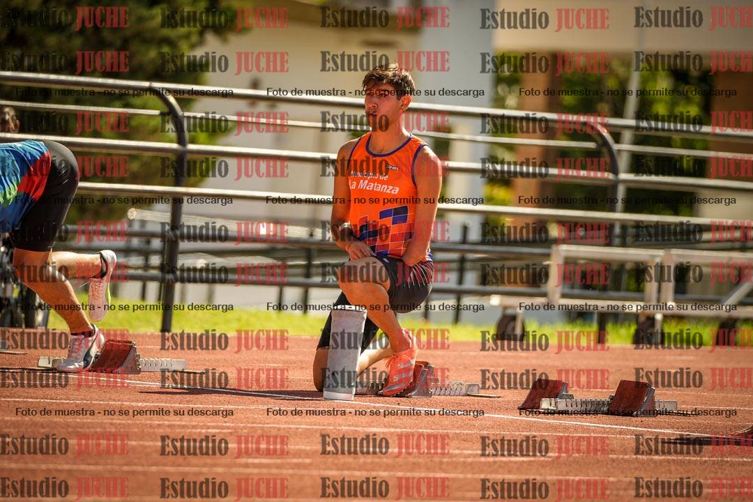Fotos de los 100 m llanos de varones