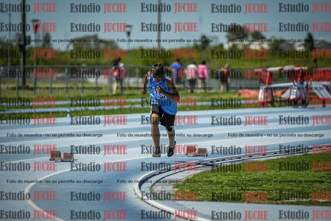 Fotos de los 200 m llanos de varones