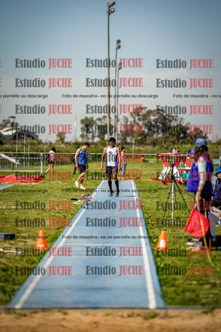 Fotos del salto triple de varones