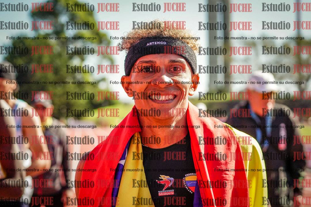 Fotos de algunos extras y podios del día 2