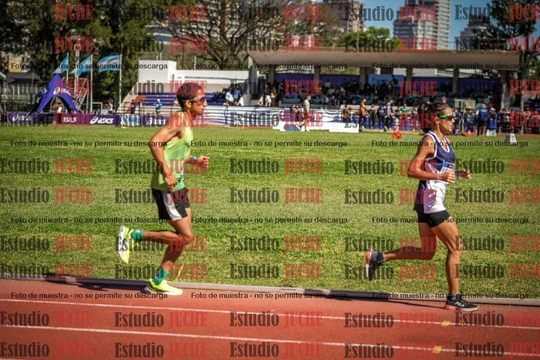 Fotos de los 10.000 m de mujeres y varones - serie 2