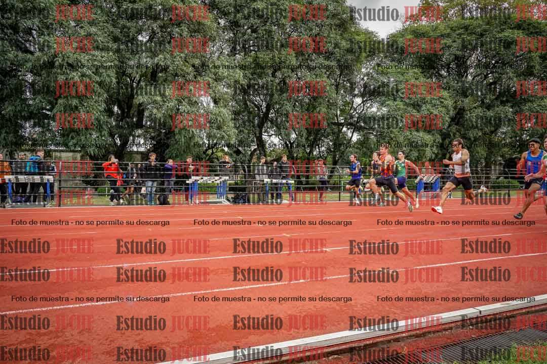 Fotos de los 100 m llanos de varones