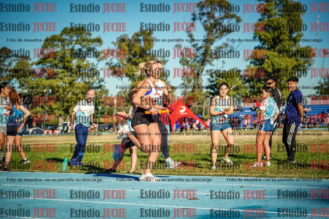 Fotos durante los relevos