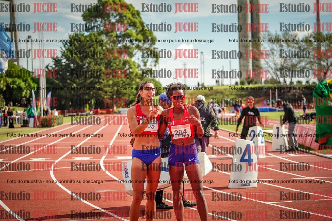 Fotos de algunos extras y podios del día 3