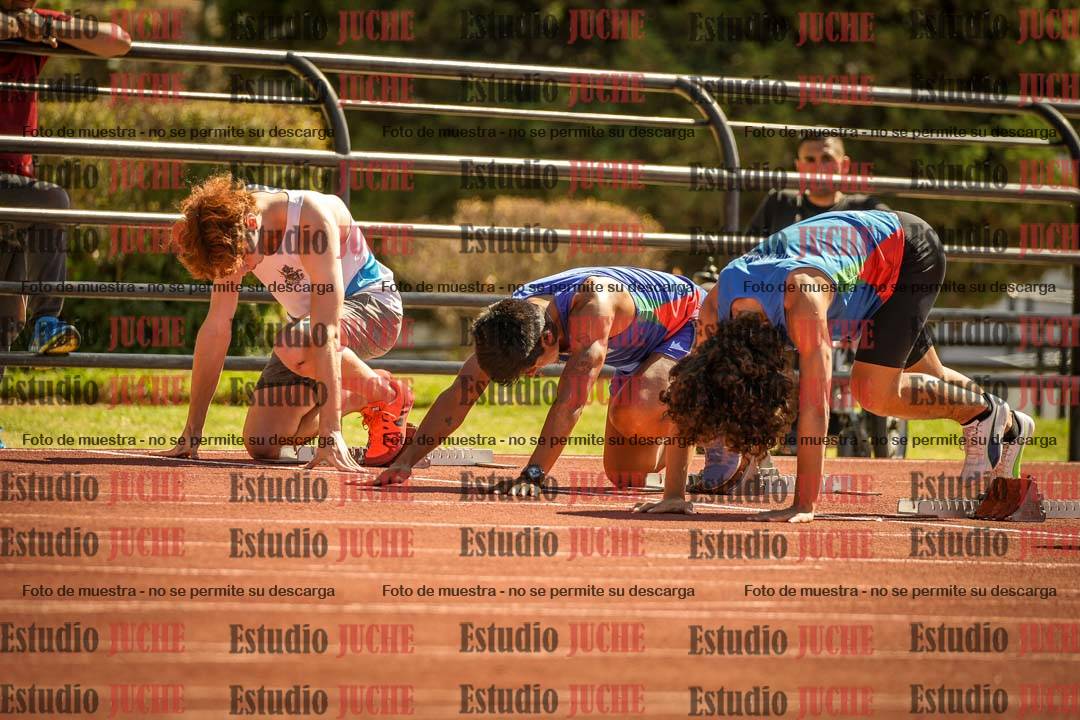 Fotos de los 100 m llanos de varones
