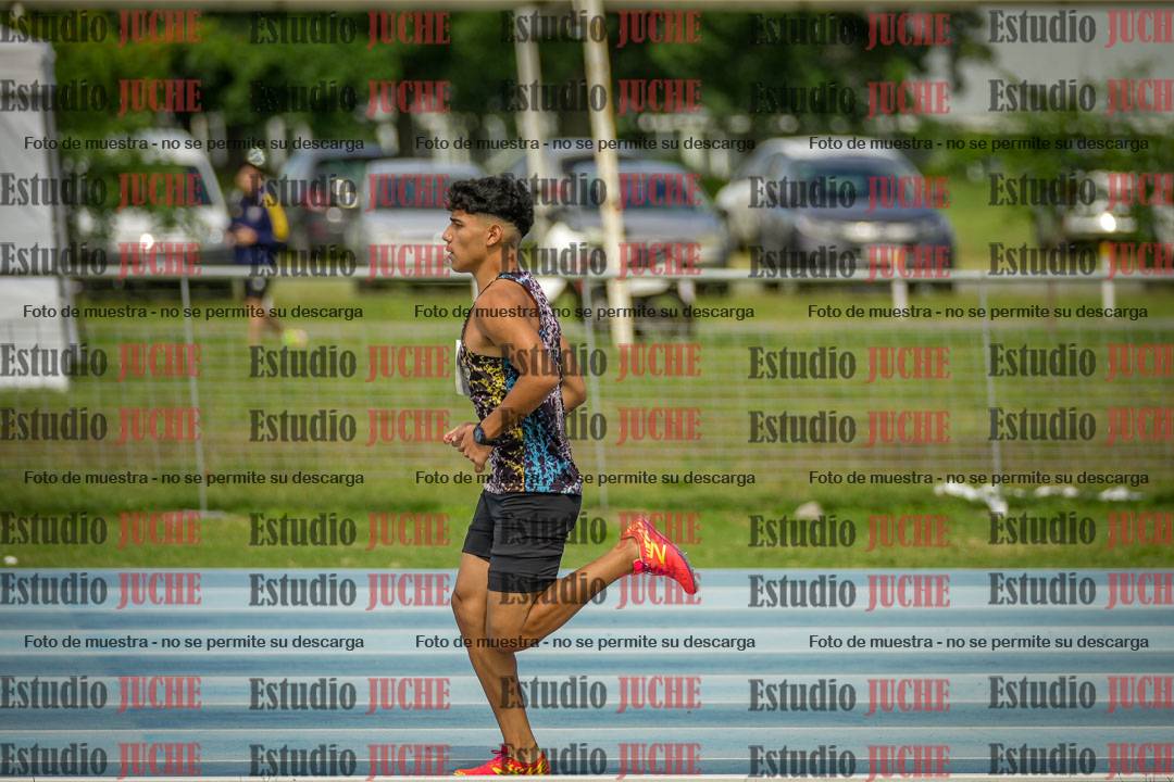 Fotos de los 1000 m llanos de varones
