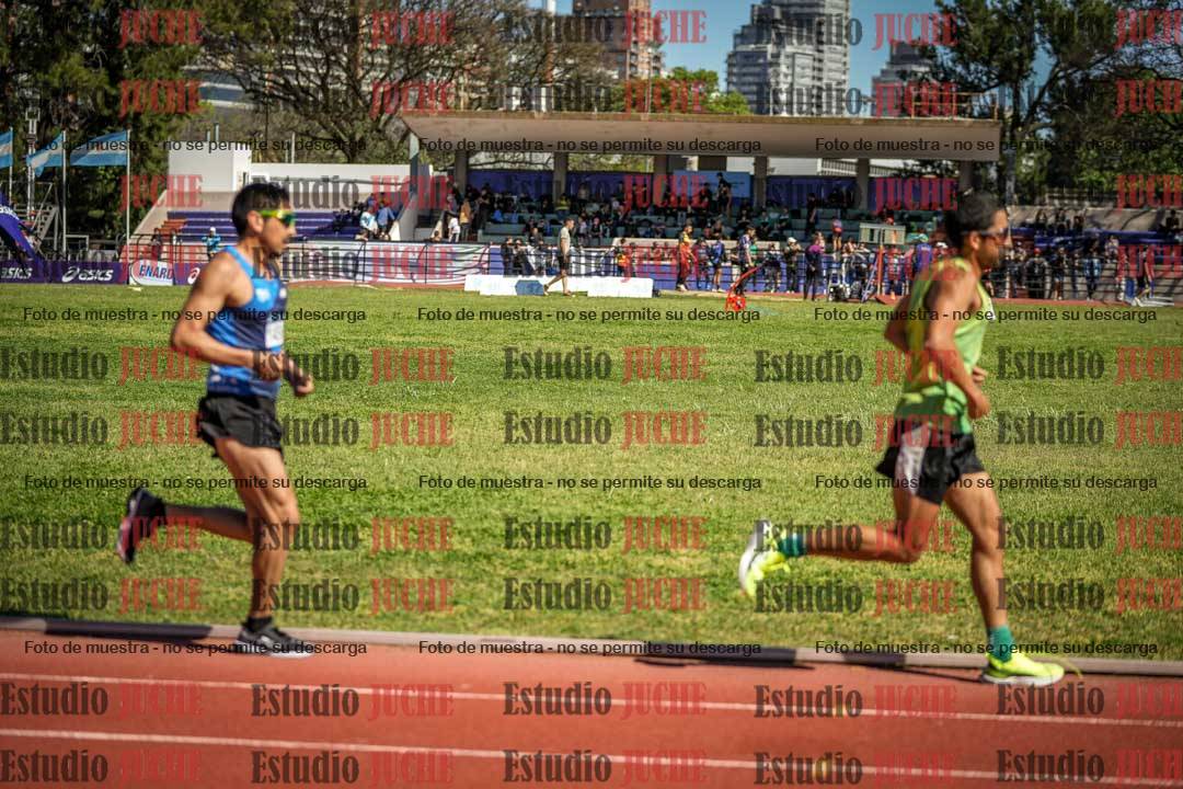 Fotos de los 10.000 m de mujeres y varones - serie 2