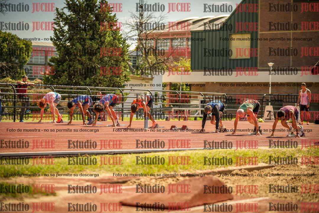 Fotos de los 100 m llanos de varones
