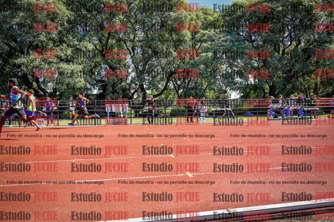 Fotos de los 100 m llanos de varones