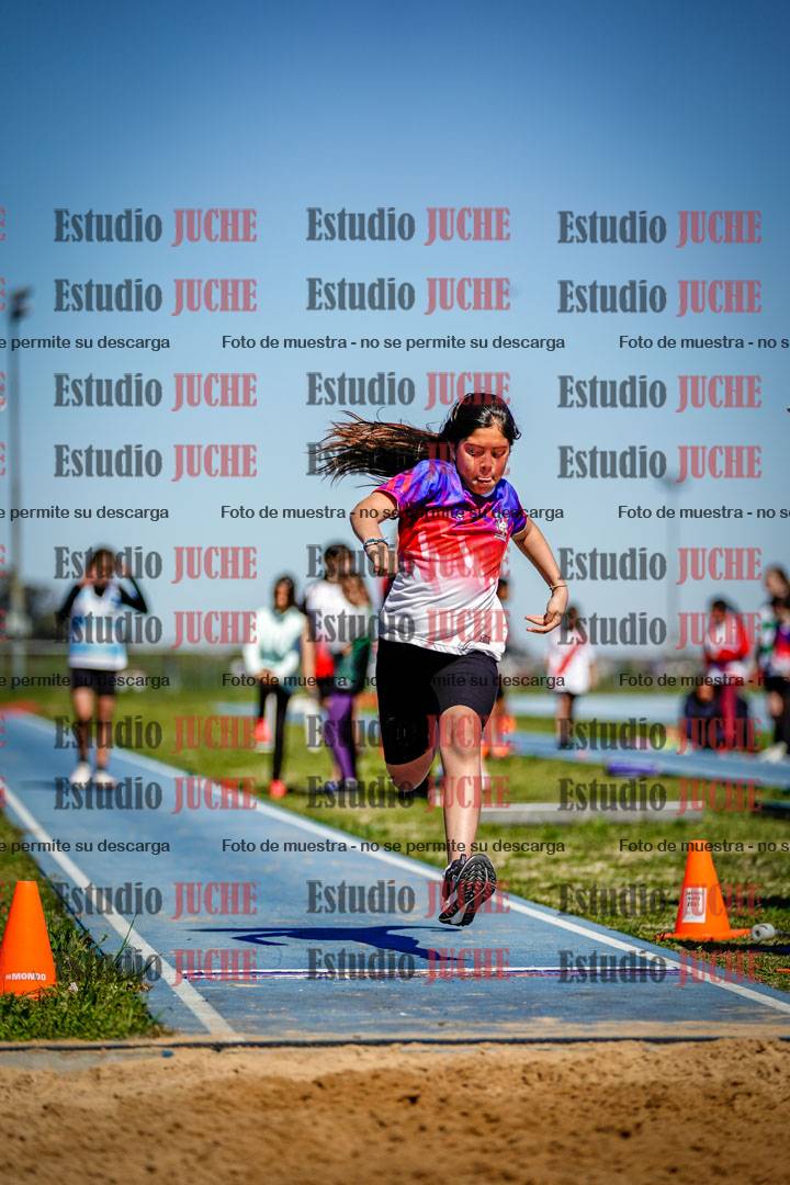 Fotos del salto en largo de mujeres - U15