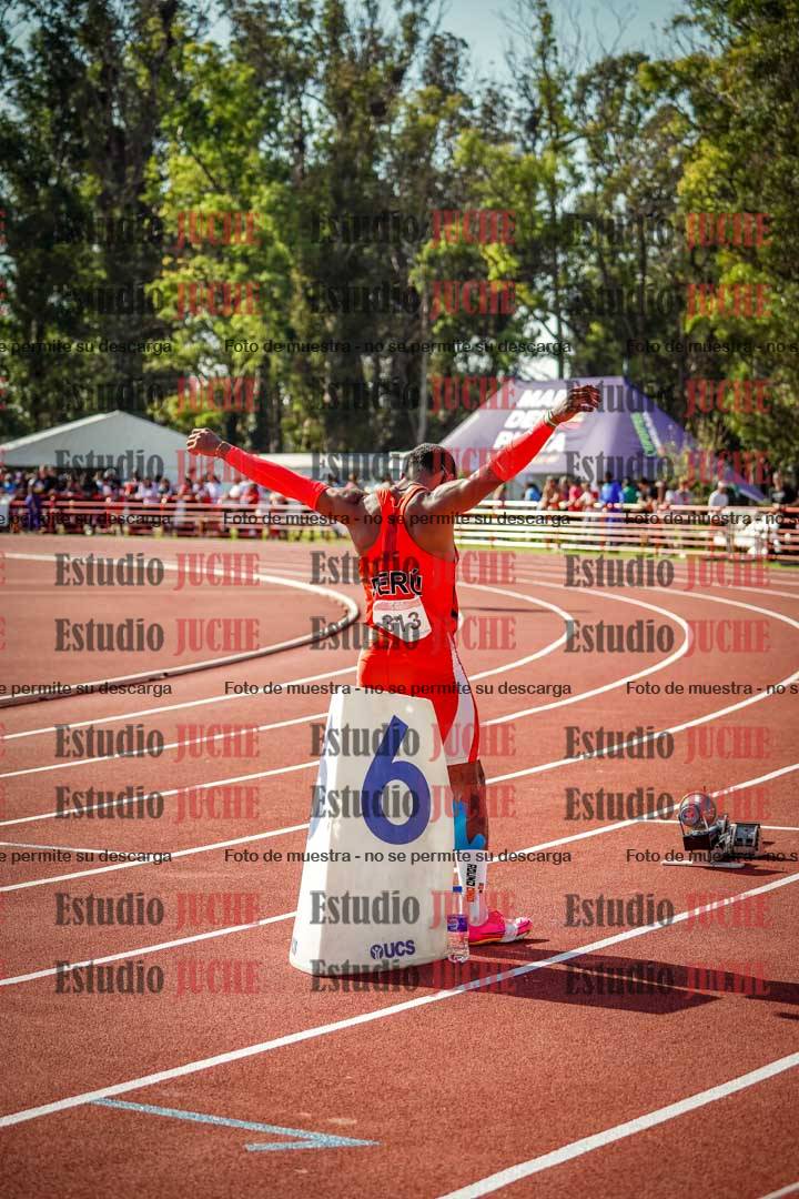 Fotos de los 400 m llanos de varones