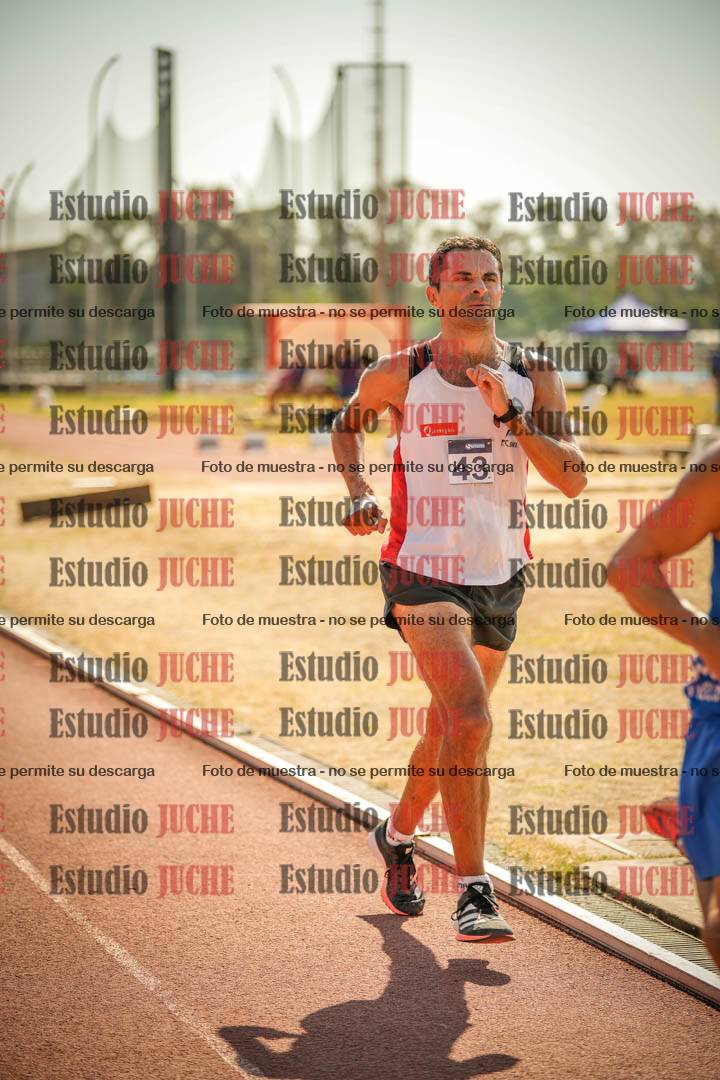 Fotos de los 3000 m llanos de varones