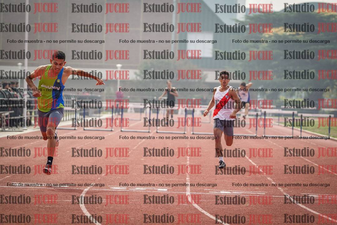 Fotos de los 400 m con vallas de varones