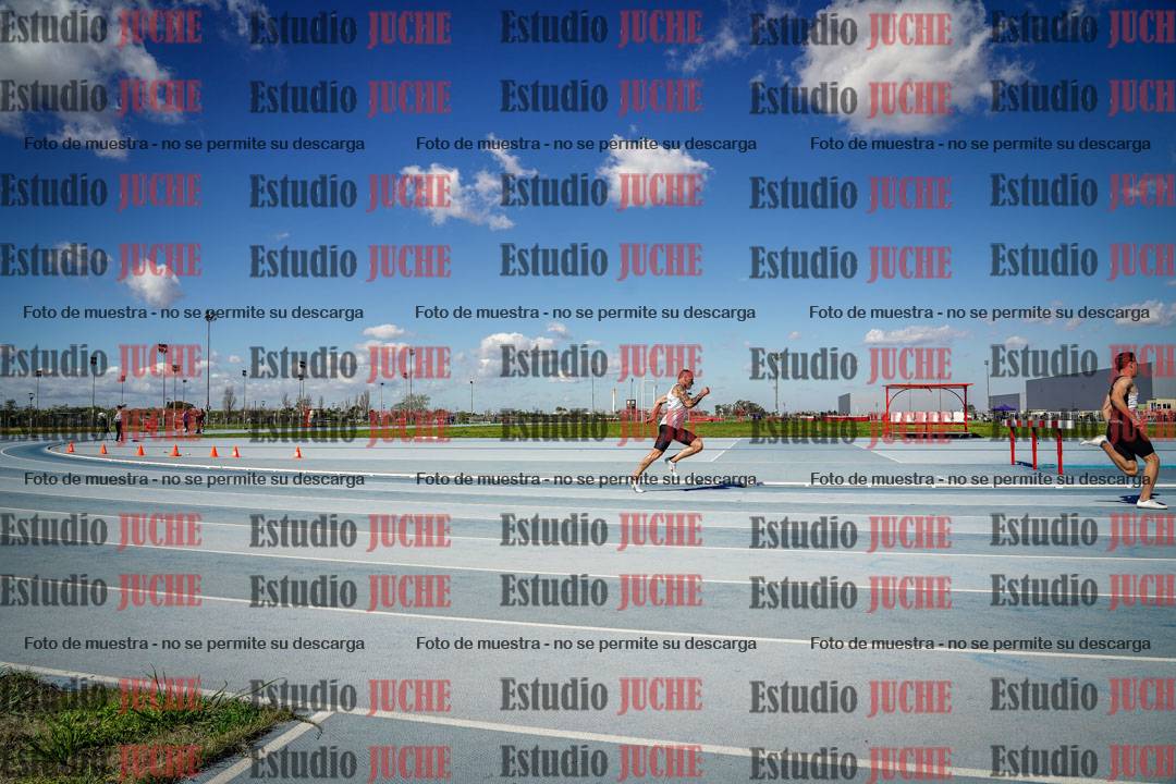 Fotos de los 200 m llanos de varones
