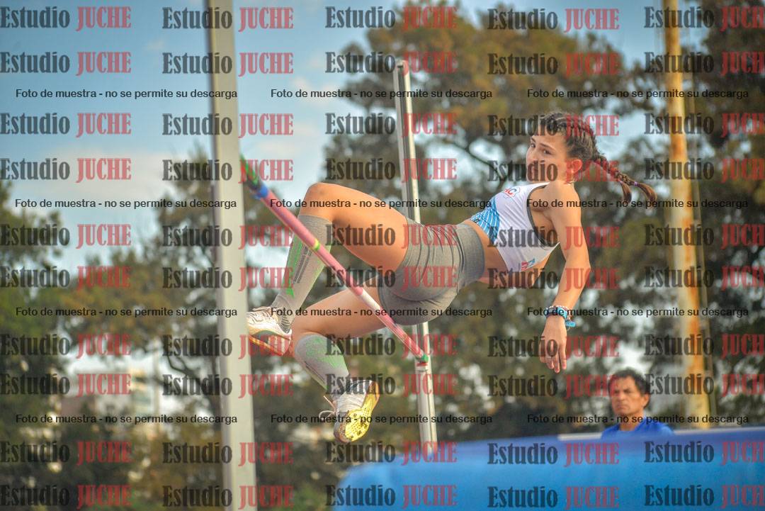Fotos del salto en alto de mujeres