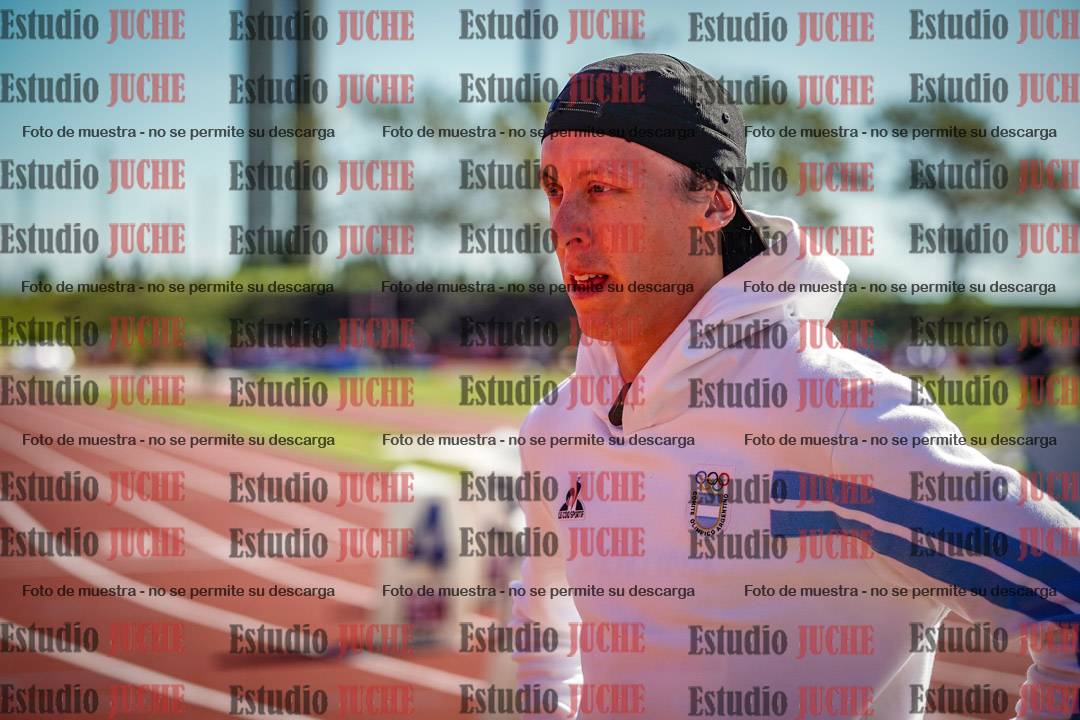 Fotos de algunos extras y podios del día 2