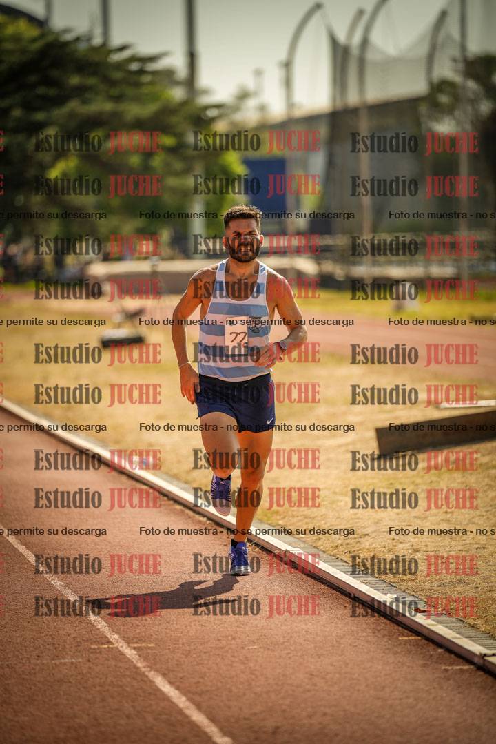 Fotos de los 3000 m llanos de varones