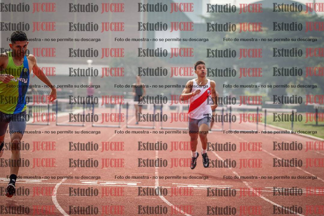 Fotos de los 400 m con vallas de varones