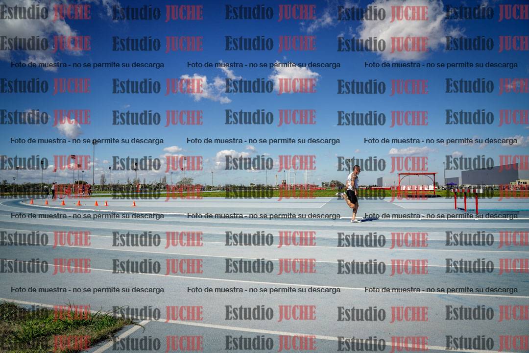 Fotos de los 200 m llanos de varones