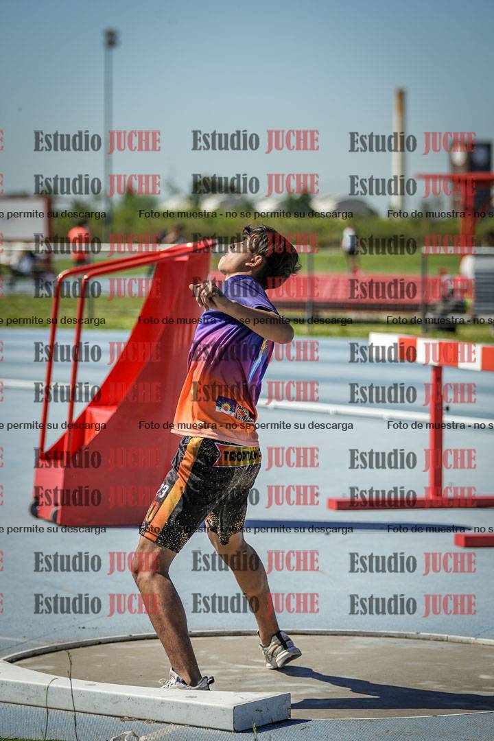 Fotos del lanzamiento de bala de varones
