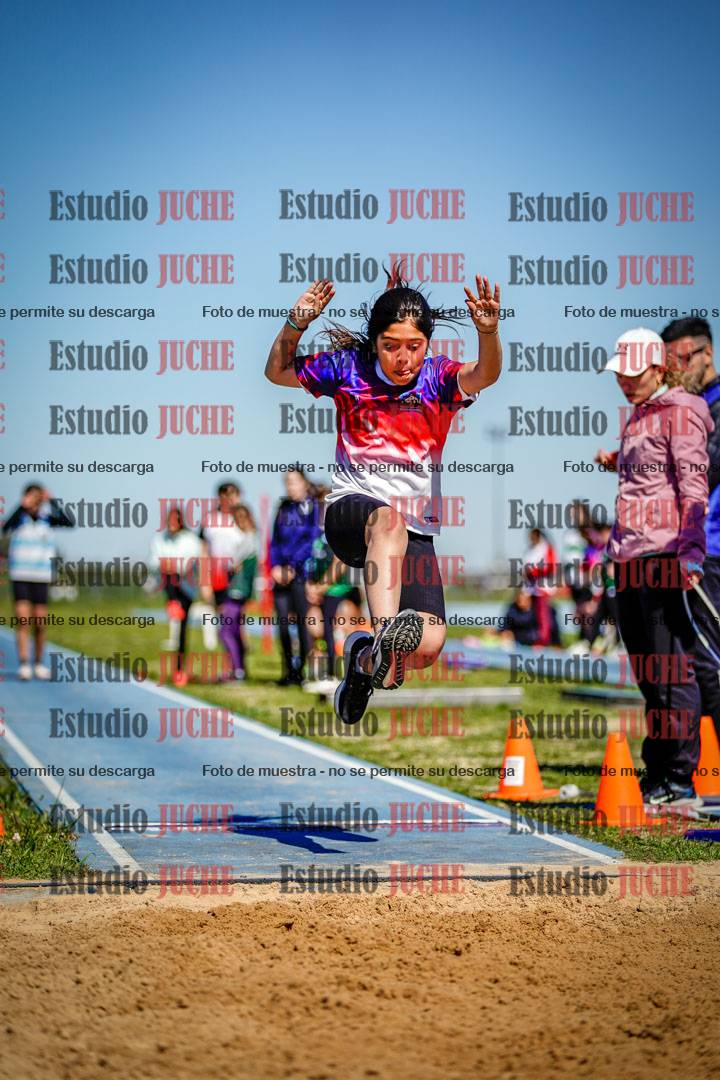 Fotos del salto en largo de mujeres - U15