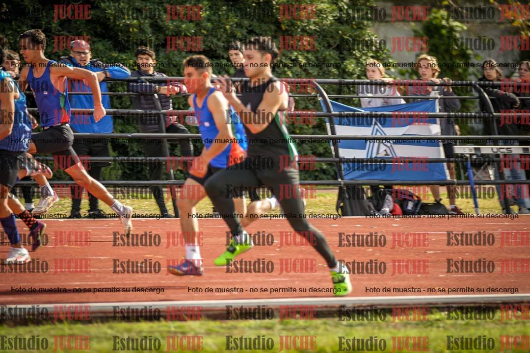 Fotos de los 100 m llanos de varones